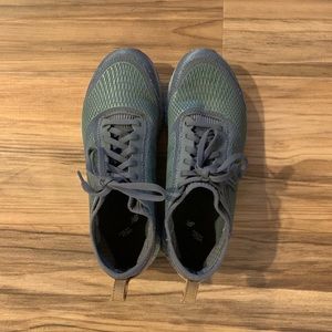 New Balance Fresh Foam gray. Hiking, walking, trail shoe.